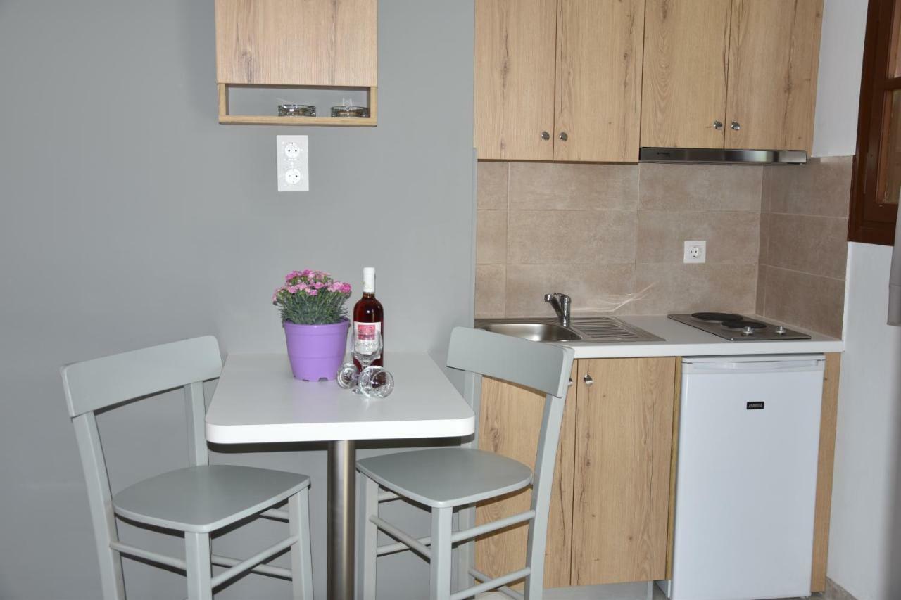 פלטניאס Stellar Apartments II מראה חיצוני תמונה