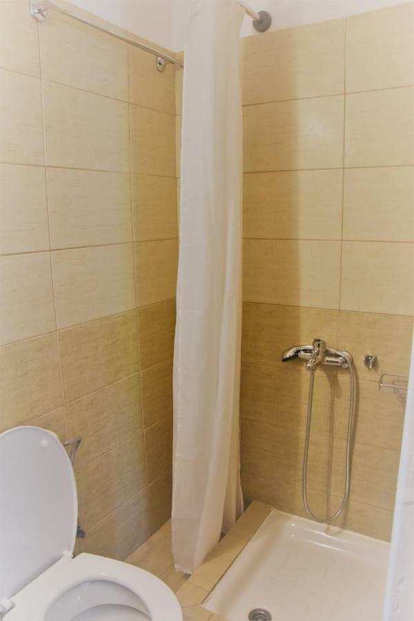 פלטניאס Stellar Apartments II מראה חיצוני תמונה
