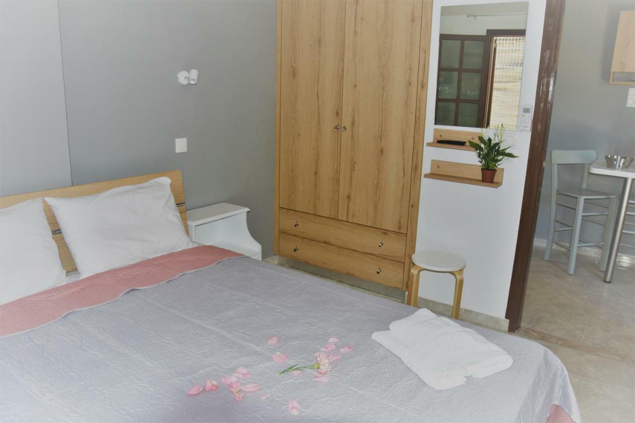 פלטניאס Stellar Apartments II מראה חיצוני תמונה